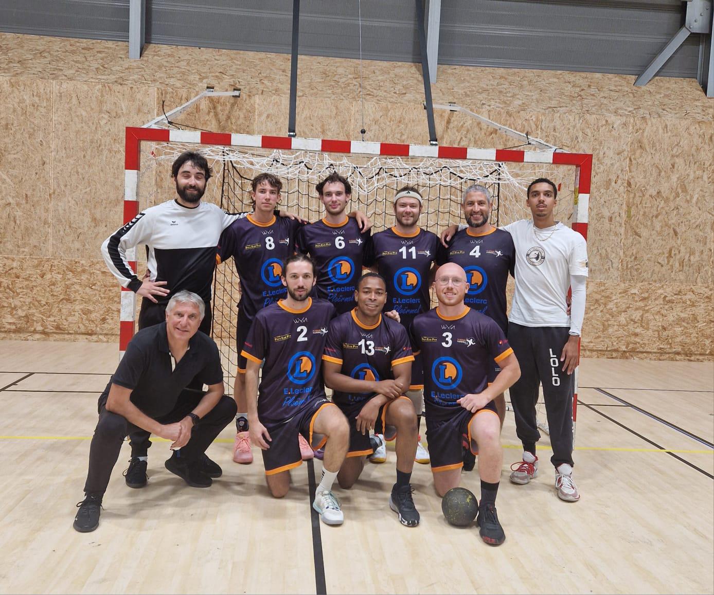 Les 2 équipes Séniors M en tournoi chez Cadets de Bretagne 💙 1