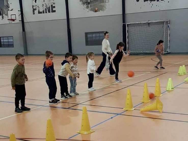 ECOLE DE HANDBALL 2