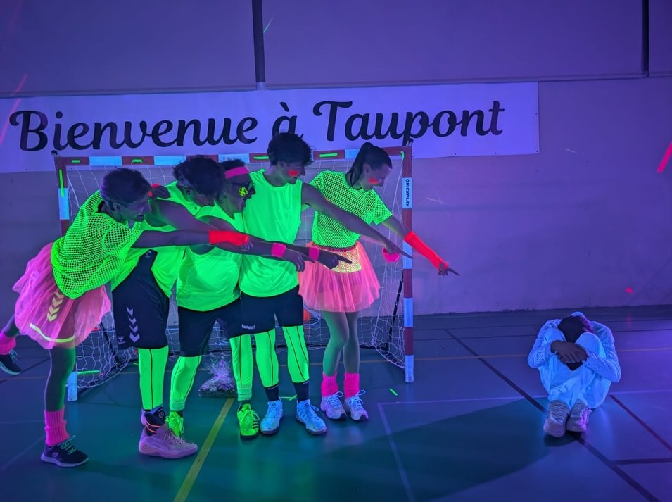 Retour en images sur le tournoi handfluo ! 🌈 3